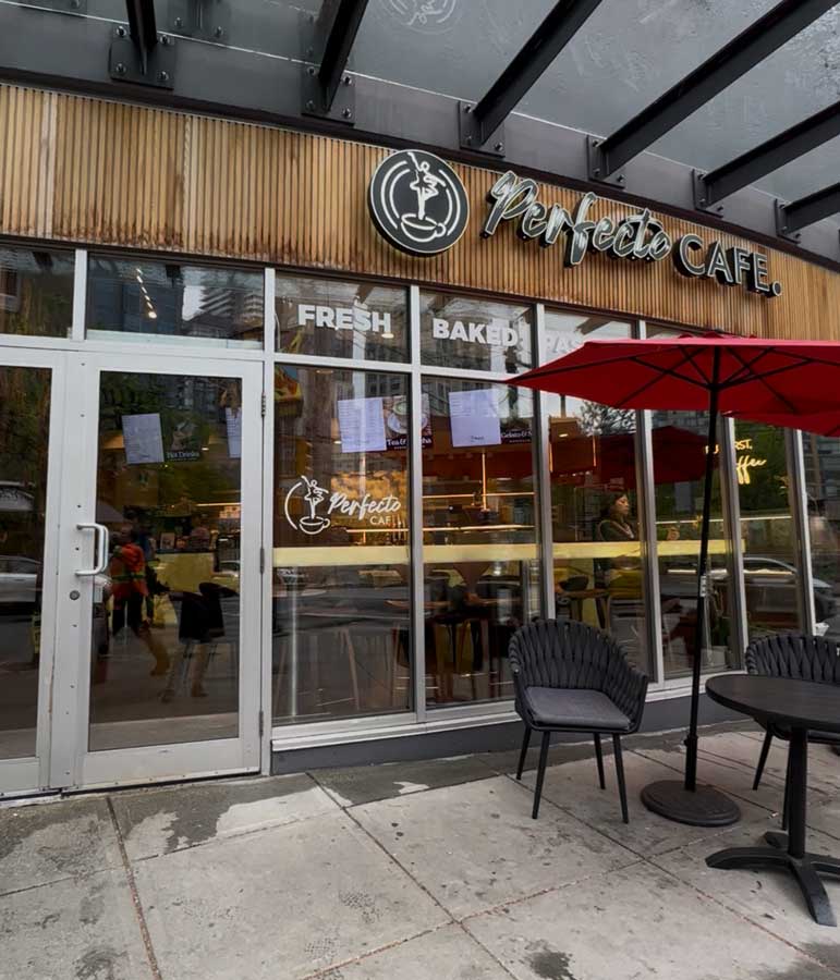 Perfecto Cafe, Bakery & Gelato - 605 Davie St, Vancouver - Vancouver Cafe